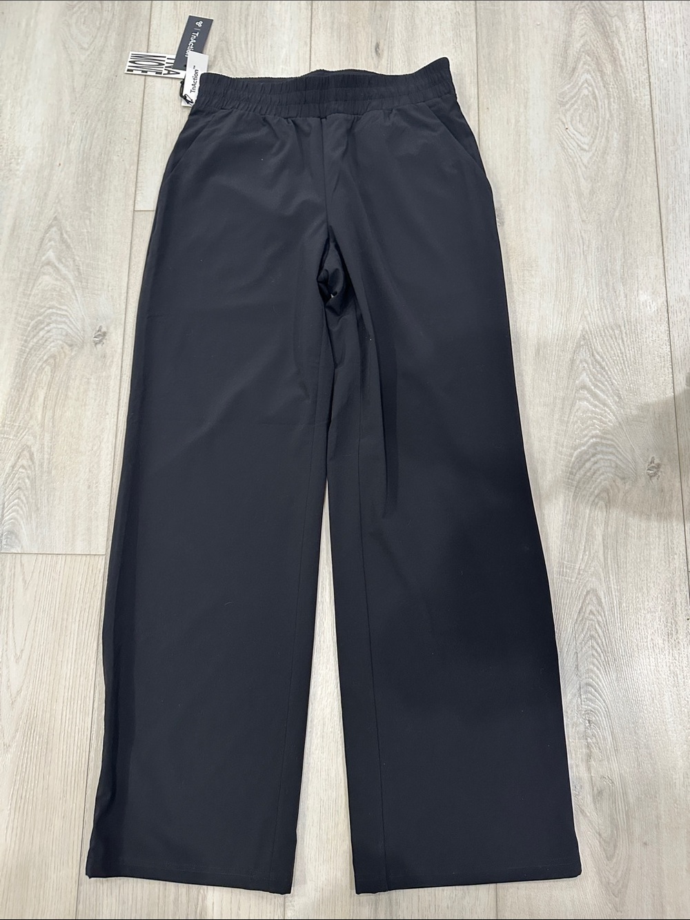 NWT TNA Move Prepare Wide Leg Track Pants Black Size S